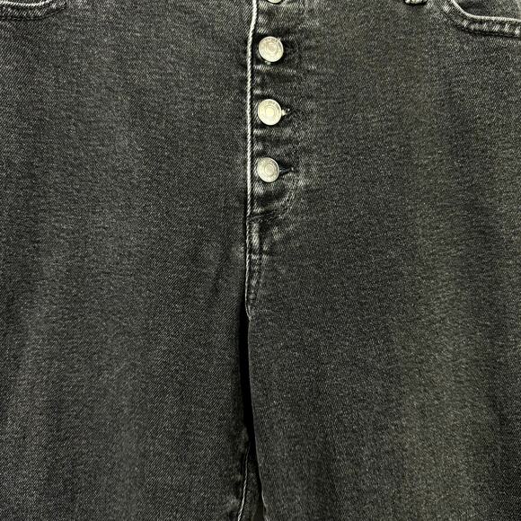 GAP NWOT LONG True Skinny High Rise Black Washed Button Fly Jeans - Picture 4 of 7